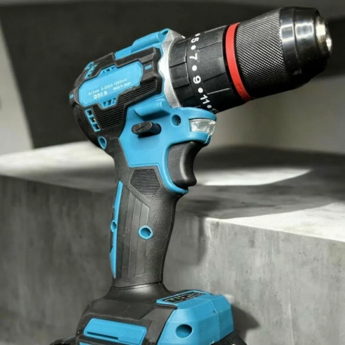 Set de scule electrice cu acumulator 3 în 1: 2 acumulatori 36V/5A.h.